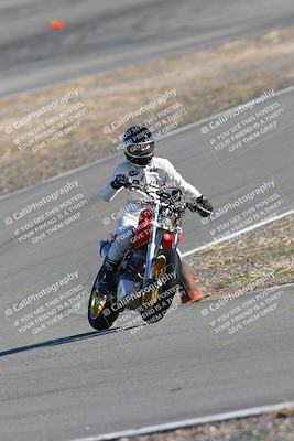 media/Feb-05-2023-Classic Track Day (Sun) [[c35aca4a42]]/Group 3/session 4 turn 4/